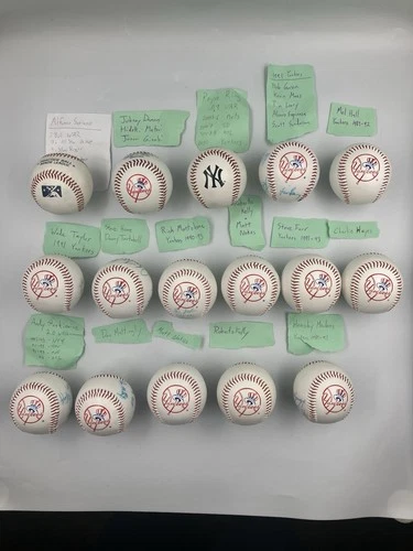 16 NY Yankees Baseball Autos  Signed Lot Mattingly Damon Matsui Soriano Giambi