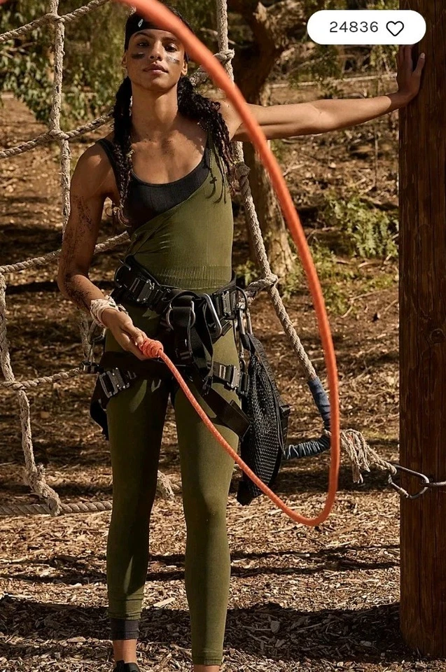 NUEVO Free People Good Karma Unitard One Piece verde oliva talla pequeña Foto 3 de 3