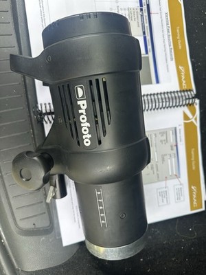 Profoto D1 500 Monolight For Parts or Repair Only As IS.