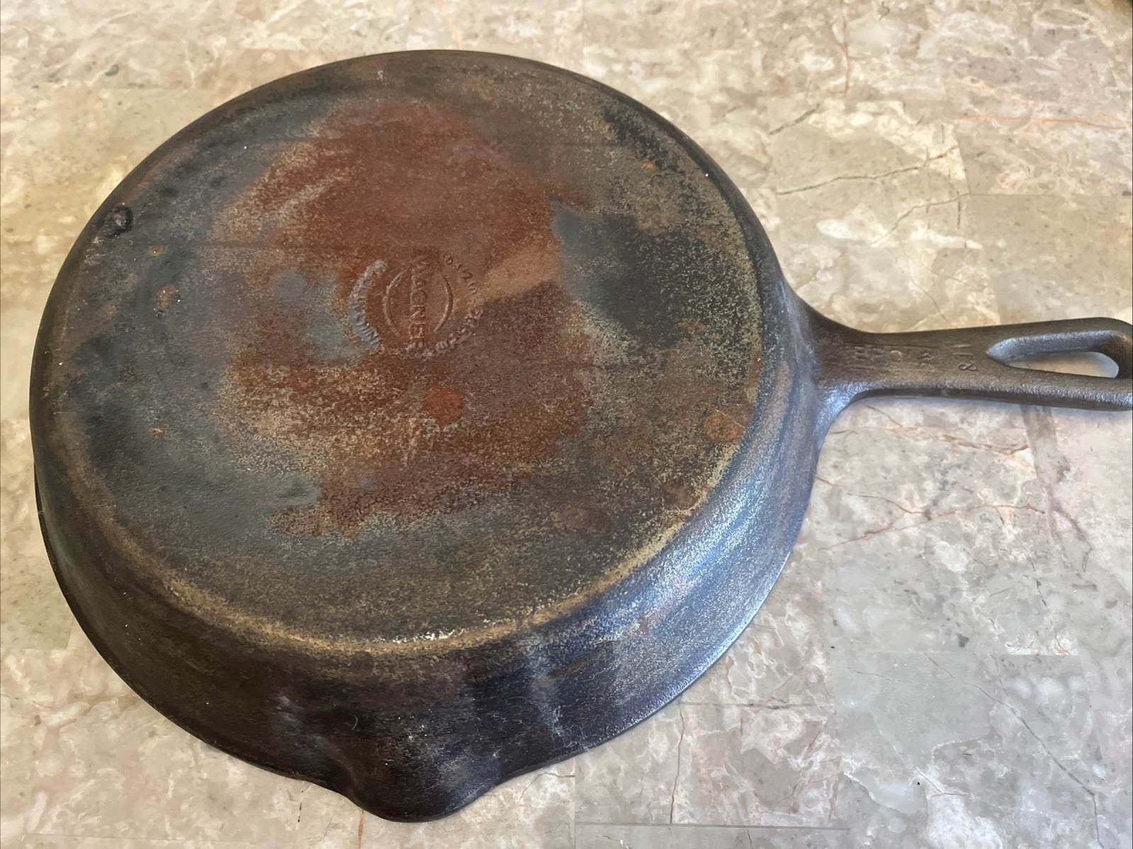 Vintage 8 Inch Wagner Ware Cast Iron Skillet for Restoration