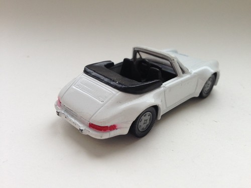 Siku 1067 / 0837 - Porsche 911 Turbo Cabrio - Modelo publicitario FESTO - Imagen 4 de 11