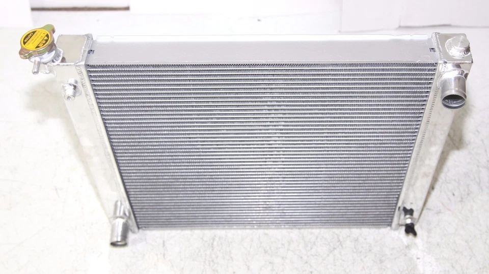 RADIADOR EMUSA Aluminio 2" 2 Filas Rendimiento Racing apto 90-06 Nissan 300ZX Z32 Foto 3 de 4