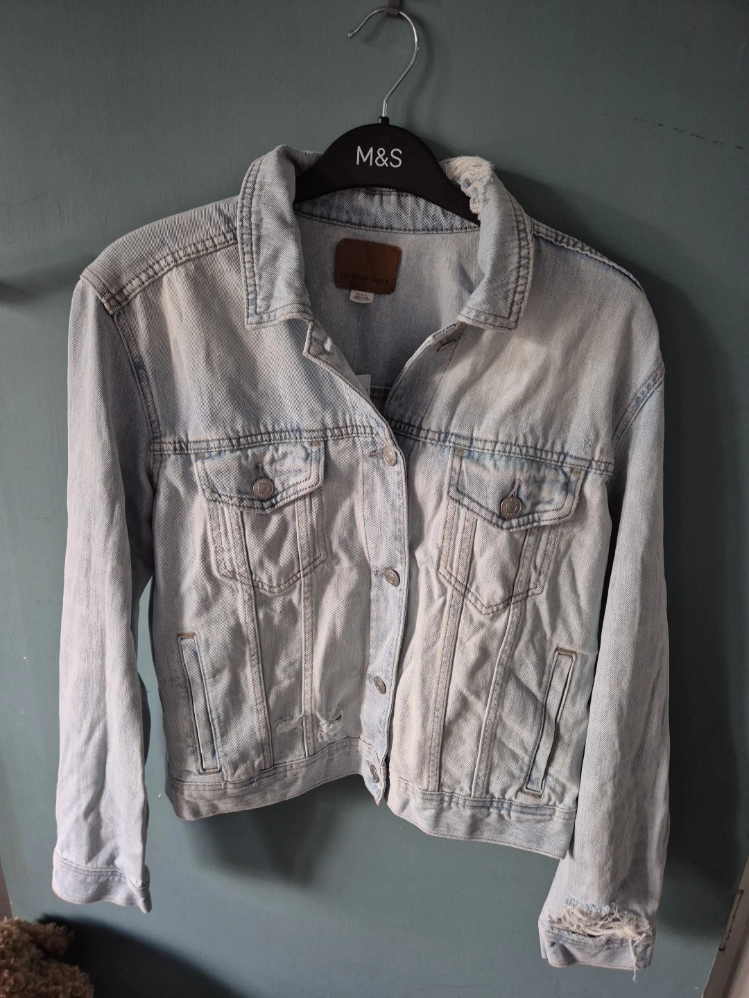 BNWT American Eagle Size M Medium Blue Stonewash Ripped Denim Jacket (625/199/v)
