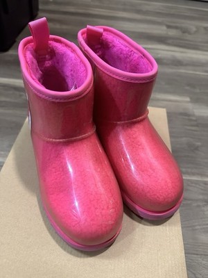 UGG Classic Clear Mini Boot Girls 4y Hot Pink White Ankle Pull On Waterproof