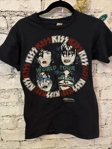 Kiss Vintage Original World Tour Concert T-Shirt Black, 1970s vintage concert t-shirt, vintage, size S, single stitch, B+ condition