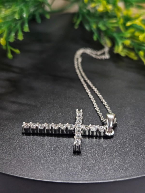 14K White Gold Plated Pendant Round Cut Lab Created Moissanite Cross Free Chain