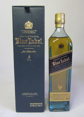 (250  /L) Johnnie Walker Blue Label Scotch Whisky 40% Vol. 0,2l