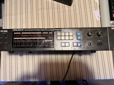 Pearl Drum-X programmierbares elektronisches Schlagzeug 