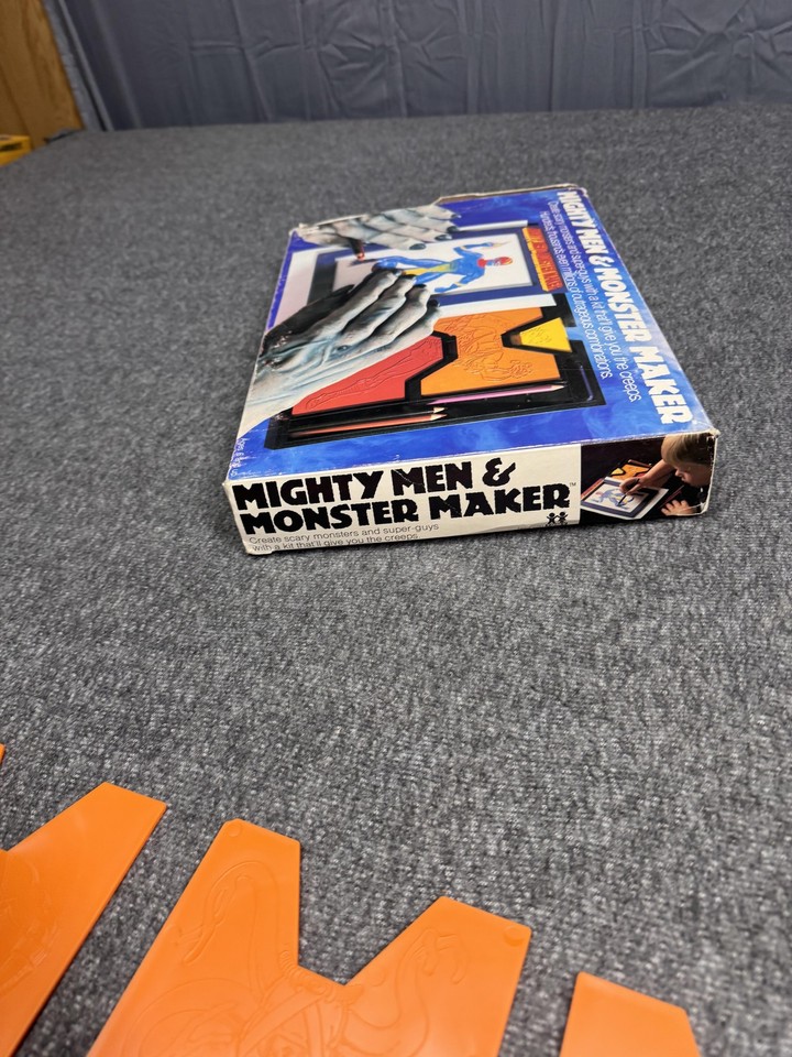 Vintage Mighty Men Monster Maker Toy 1978 TOMY Set Box Art Kit Plates ...
