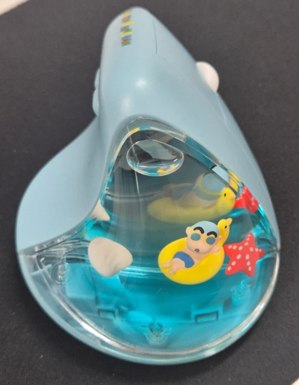 Official Pokamory SHIN-CHAN Wireless Vertical Mouse – Clear Pool Edition - Image 2 of 4
