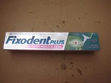 FIXODENT PLUS PRECISION HOLD & SEAL 2 OZ DENTURE ADHESIVE CREAM NEW OLD STOCK