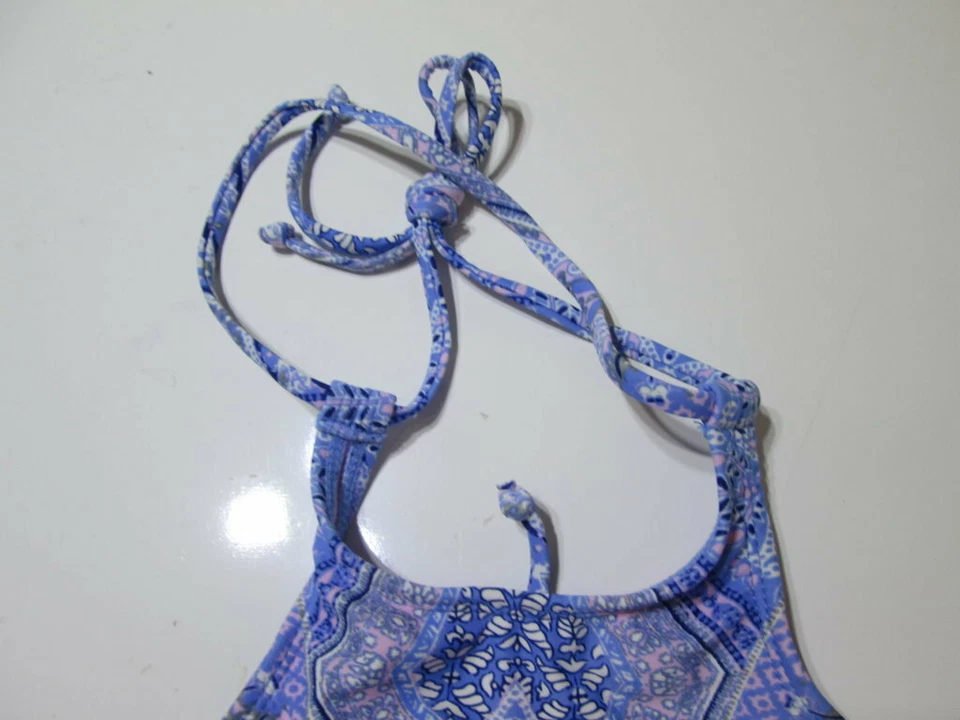 Xhilaration Womens Size S Bikini Top Blue Wireless Lined Halter Paisley Swimwear - Image 3 of 4