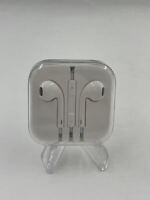 Apple EarPods 3.5mm with Lightning Connector