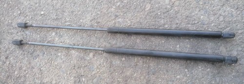 Gasdruckdämpfer Dämpfer Heckklappe VW Volkswagen New Beetle Bj. 1998 gebraucht