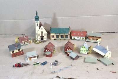 FALLER POLA KIBRI SPUR N 12 x WARENDEPOT SCHUPPEN BAHNHOF KIRCHE HAUS MODELL 7oe