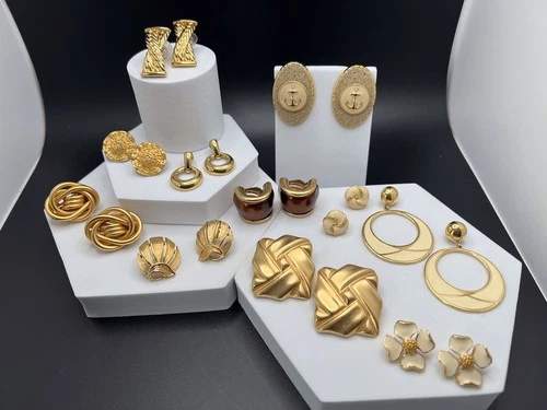 Vintage Estate Gold Tone Costume Earring Lot 11 Pairs Some MONET TRIFARI NAPIER