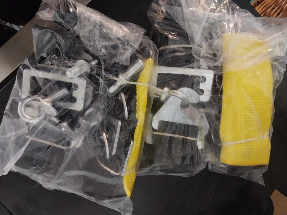 Jaguar Land Rover Seat belt 2000 - Image 2 of 4