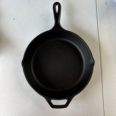 Lodge Cast Iron Wildlife Series 10.25 Inch
