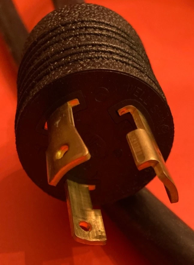 APC AP9571 Basic Rack PDU 240V 24Amps 10 Plug Outlet Typ B Connectors Surge Prot - Image 4 of 4