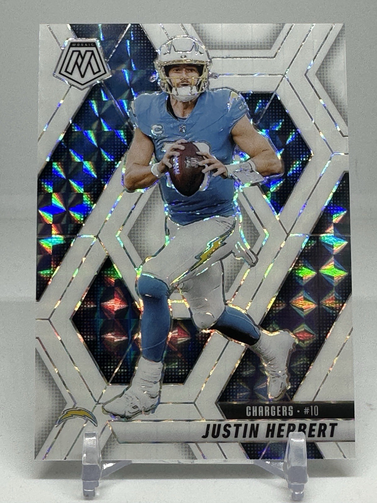 2025 Mosaic White Justin Herbert 80 / 25 - LA Chargers