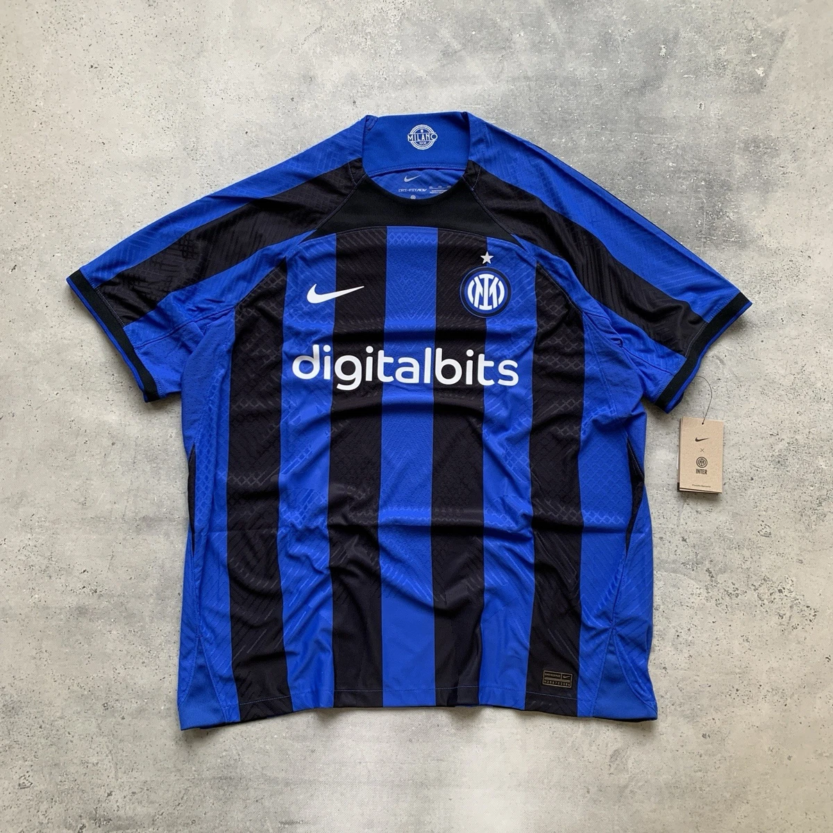 Nike Size 2XL Inter Milan International Club Soccer Fan Apparel 