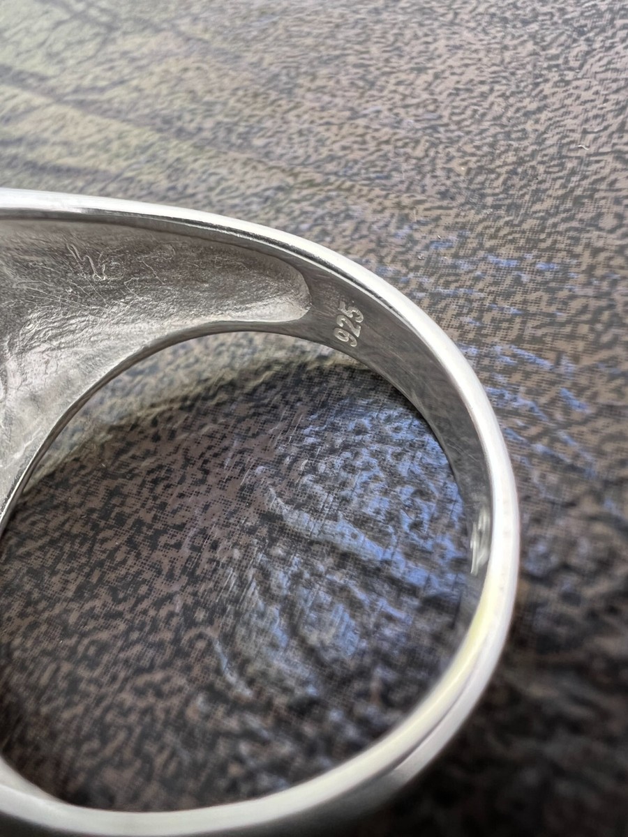 銀杯1つ50グラム　75π￼￼ 2つ入り Large Oval Mens Real Solid 925 Sterling Silver Iced CZ Pinky
