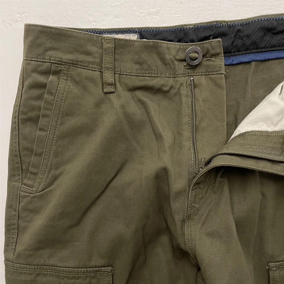 NWT Volcom VMighty 30 x 10" Olive Green Twill Cargo Chino Shorts - Image 4 of 4