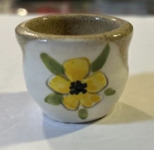 O'Neill Bunratty, Ireland Pottery Small Flower and Leaf Planter Vase 1.5” Tall