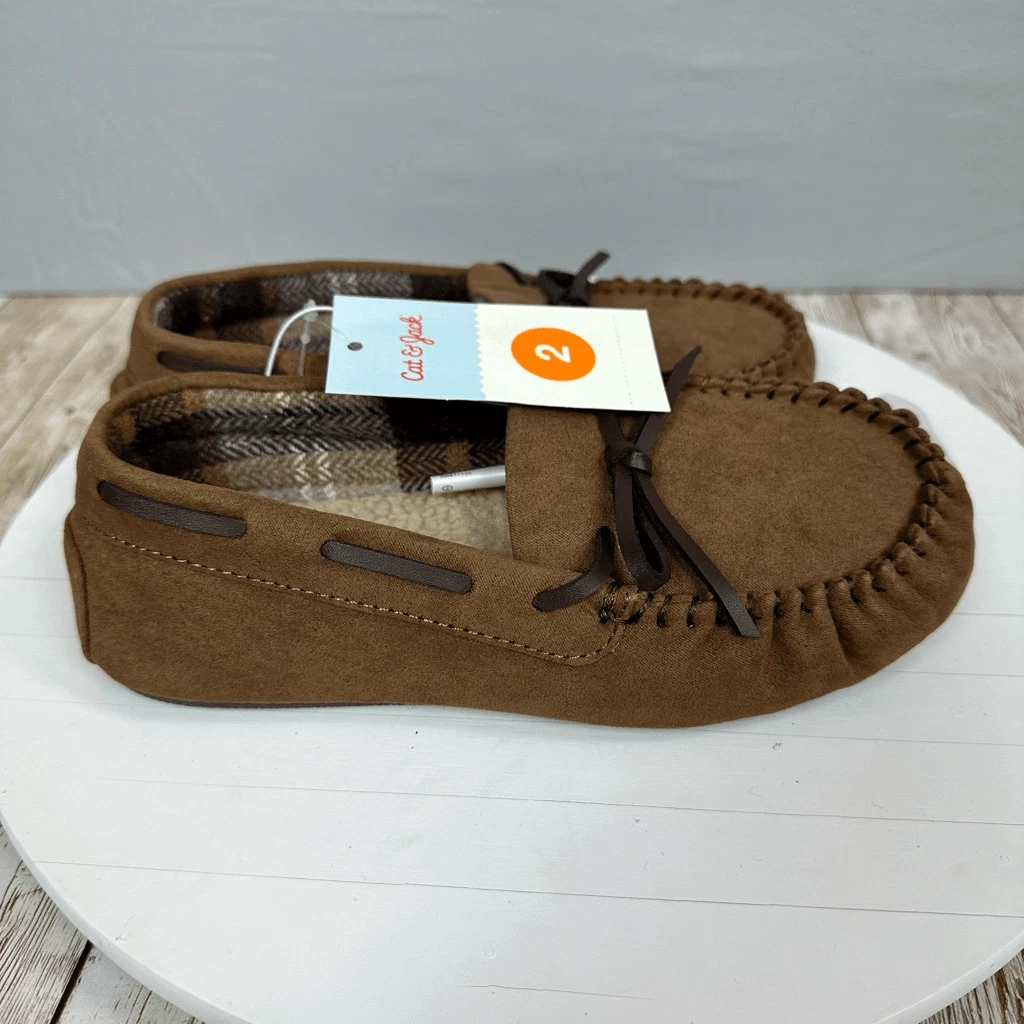 Kids slippers size 7 sale