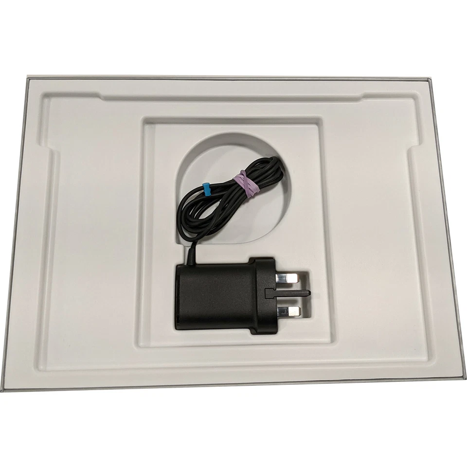 Google Pixel C 10.2" 64GB TOM + 3GB RAM Silver Wi-Fi Only Tablet SIMfree - Image 4 of 4