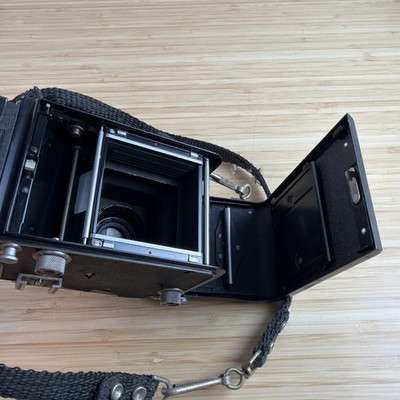 Minolta Autocord L TLR Film Camera Rokkor 1:3.5 f=75 mm Lens