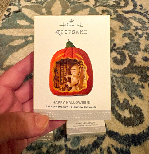 Hallmark Keepsake Happy Halloween! Pumpkin Hanging Ornament, 2017