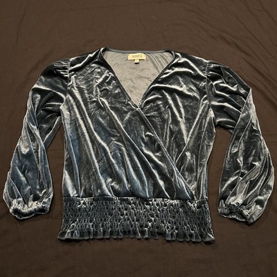 Women's Rockin C  Velvet Top Green V Neck Blouse A28