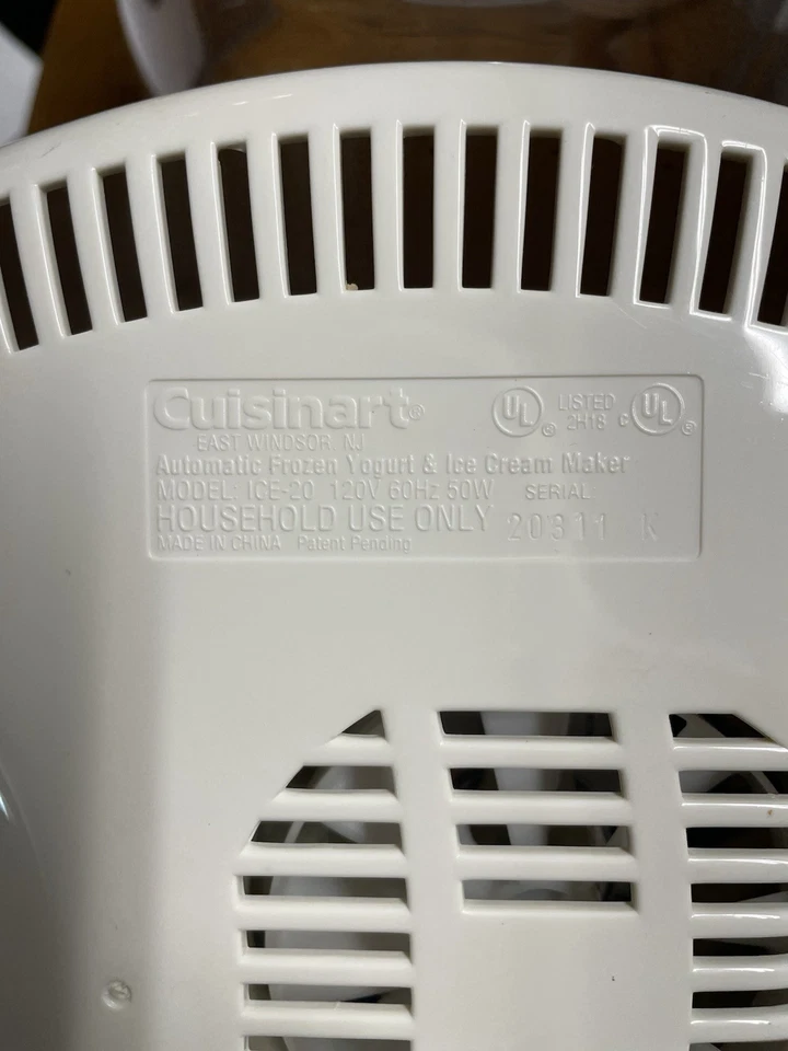 CUISINART 1.5 Qt Frozen Yogurt Ice, Cream, Sorbet Maker + Bonus Extra Bowl USED? - Image 4 of 4