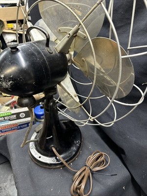 Vintage HUNTER Century 3 Speed C-16 Desk Fan 1940's Industrial Age