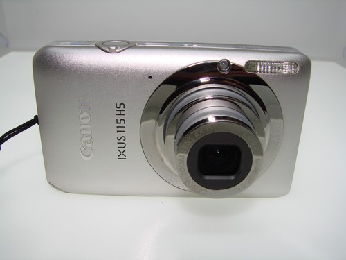 Cámara digital compacta Canon IXUS 115 HS / PowerShot ELPH 100 HS / IXY 210F 12MP - Imagen 3 de 24