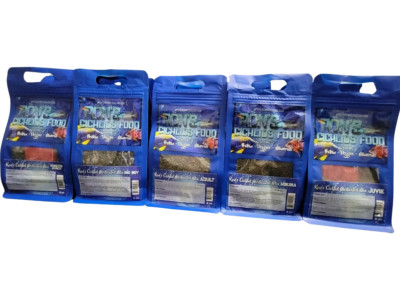 Medicated food mix- Treats many fish illness!  Tropical fish and Koi pond safe