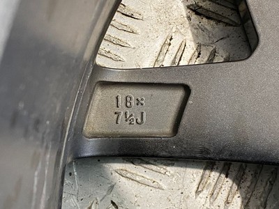 Toyota Rav 4 (XA50) 2019 R18 Leichtmetallfelgen 4261142700 