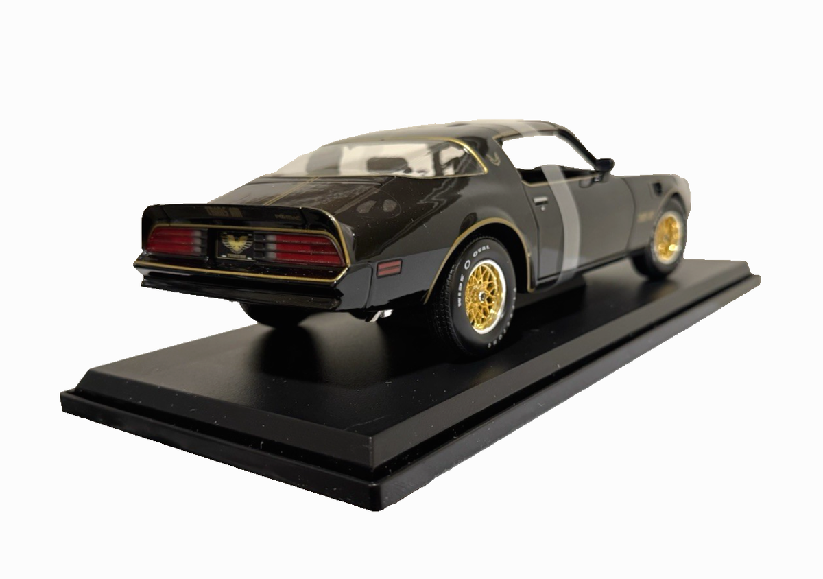 Pontiac Firebird Trans AM Maisto Diecast Special Edit Black 1:18