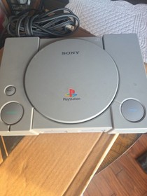 Sony PlayStation 1 Console Gray Composite RCA CD-ROM Drive Controller