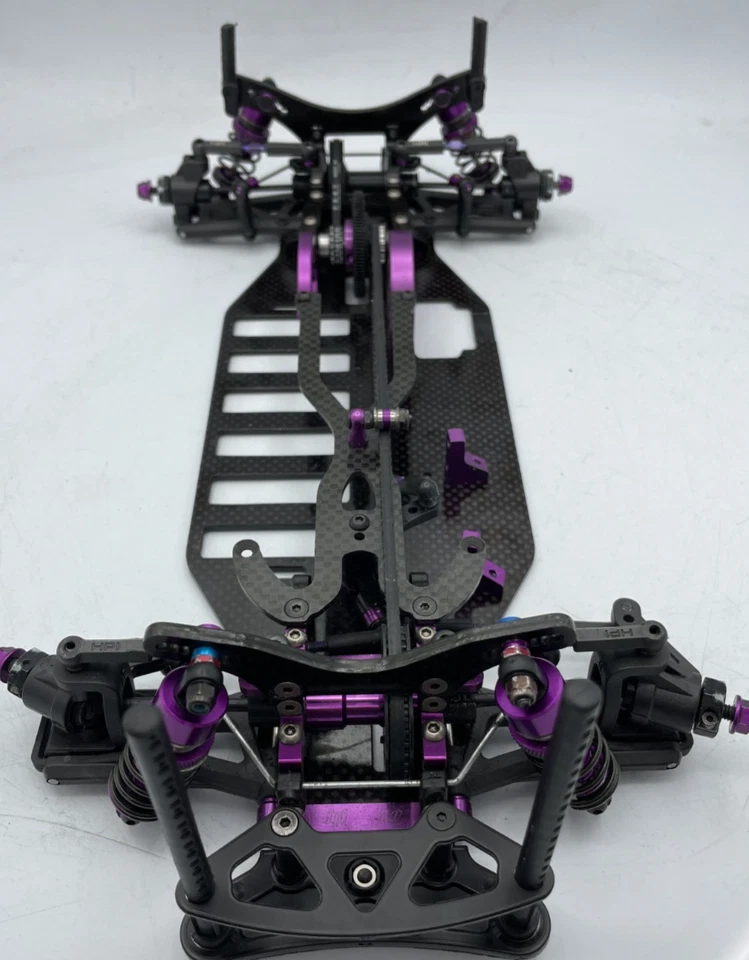 For parts HPI Cyclone carbon chassis only - Image 2 of 4
