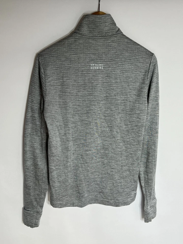 New Balance Running Sweatshirt Heat Grid 1/2 Zip | Men's | Grey/Black | XS | - Image 2 of 4