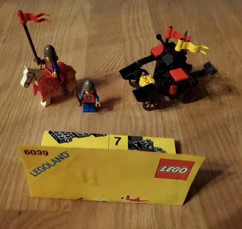 LEGO Vintage Castle System 6039 Twin-Arm Launcher Set Manual Complete