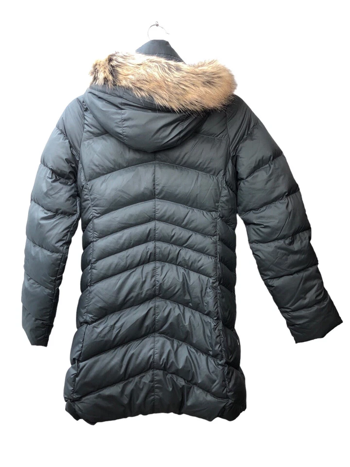 Parka para mujer Marmot Montreal con capucha y ribete de piel sintética talla XS Foto 2 de 4