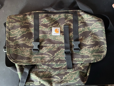CARHARTT WIP PARCEL MESSENGER BAG A201035 CAMO TIGER | eBay