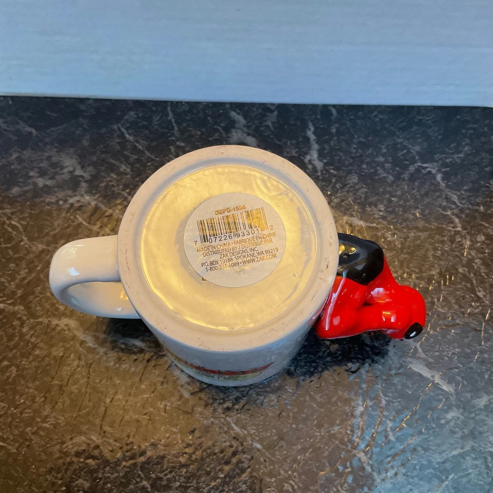 Lot of 2 – Deadpool and Star Wars Sculpted Mugs - Image 4 of 4