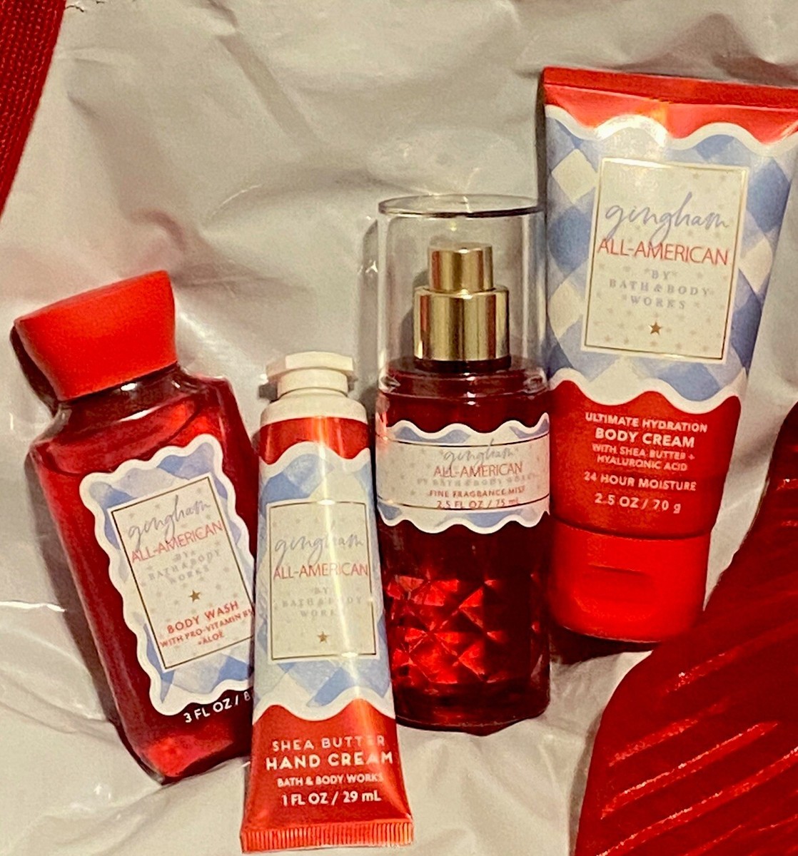バスアンドボディワークス　ミスト 4種セット Gingham Gorgeous他 Amazon.com : Bath & Body Works Gingham Gorgeous Trio Gift