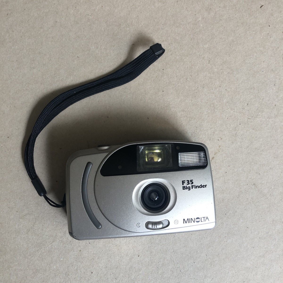 Minolta AF 35 Big Finder Point & Shoot 35mm Film Camera