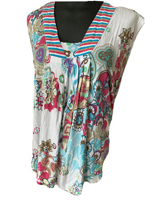 ESCADA Floral  BLOUSE   ( Small )