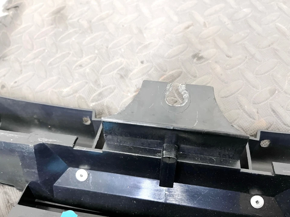 06-12 PORSCHE 911 CARRERA 4S TRASERO SUPERIOR CABINA BARRA SOLAPA CUBIERTA MOLDURA PANEL OEM Foto 4 de 4